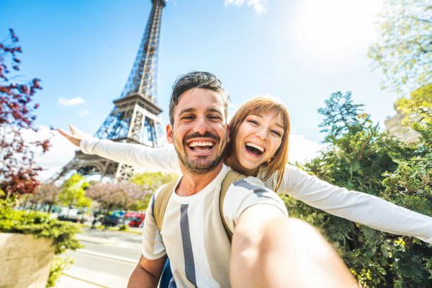 Balancing Career and Dating Practical Guide